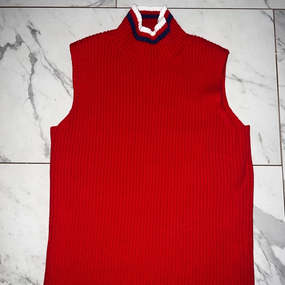 vintage knit Red sleeveless Turtleneck Sweater